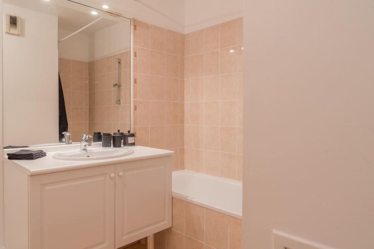 T2 Panier Avec Loggia Apartment Marseille Bagian luar foto