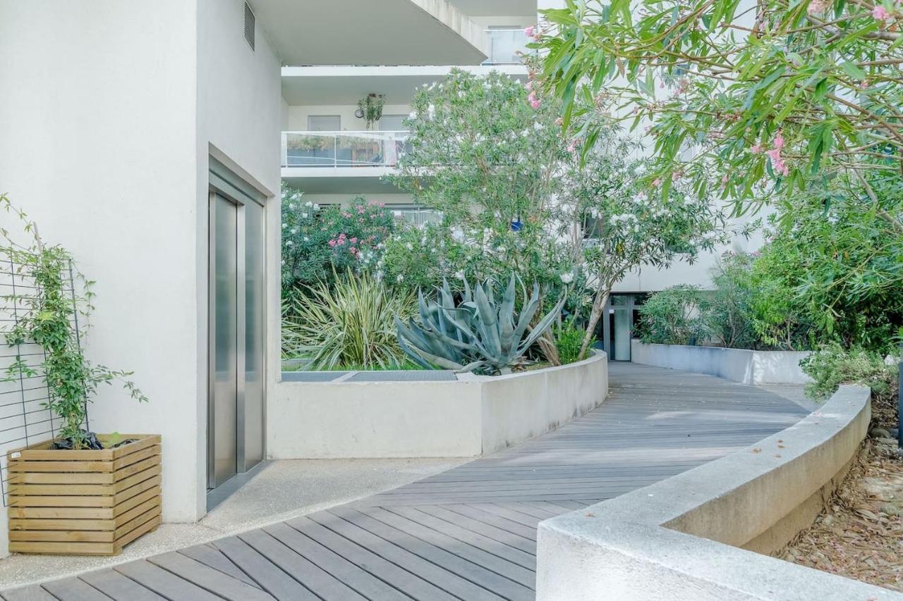 T2 Panier Avec Loggia Apartment Marseille Bagian luar foto
