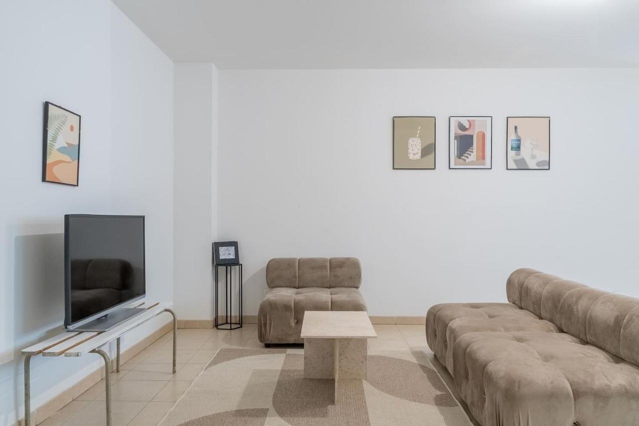 T2 Panier Avec Loggia Apartment Marseille Bagian luar foto